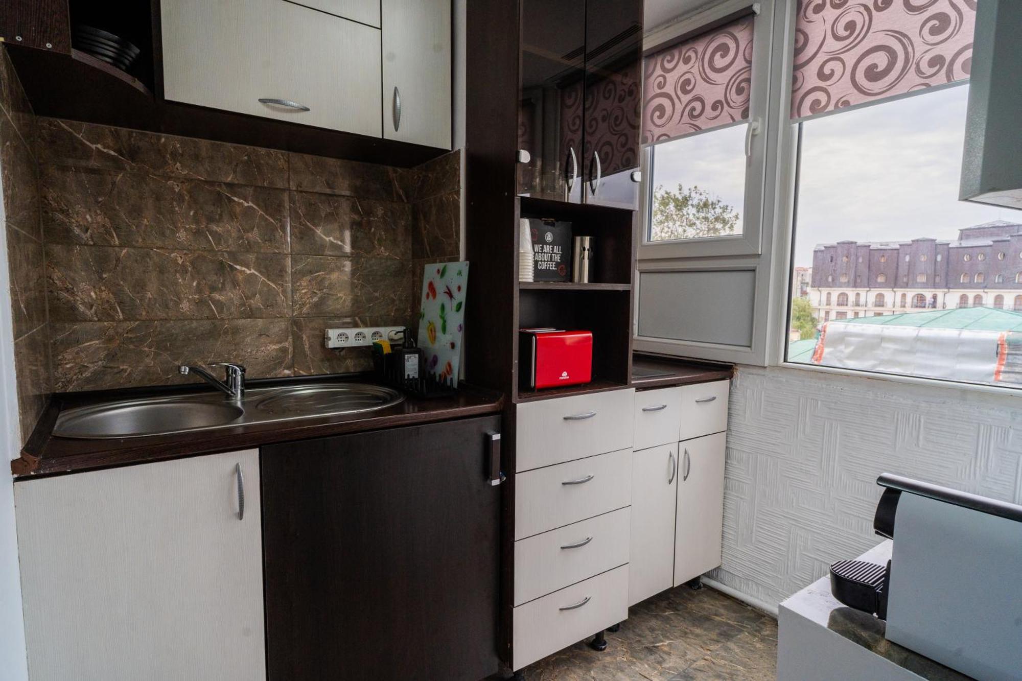 Ultra Central Cozy Apartment Schitu - Cismigiu Park Bucharest Exterior photo